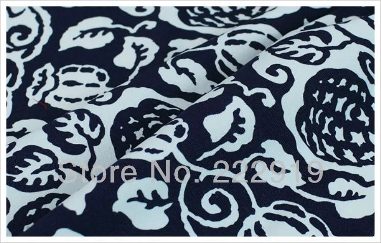 Blue And White Nature Pattern Tablecloth