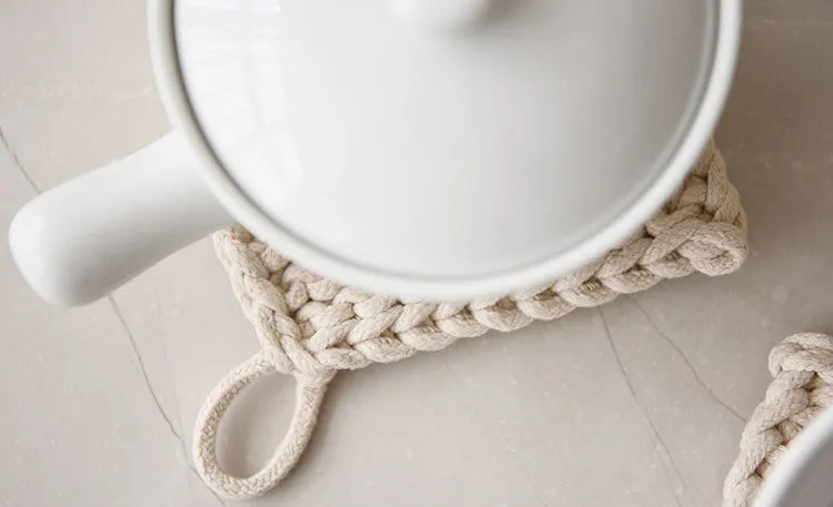 Woven Pot Holder