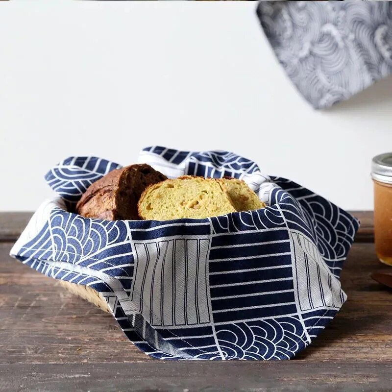 Blue And White Placemats And Napkins